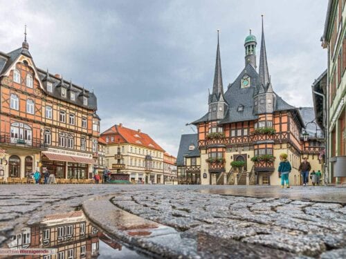 Marktplatz nach Regen